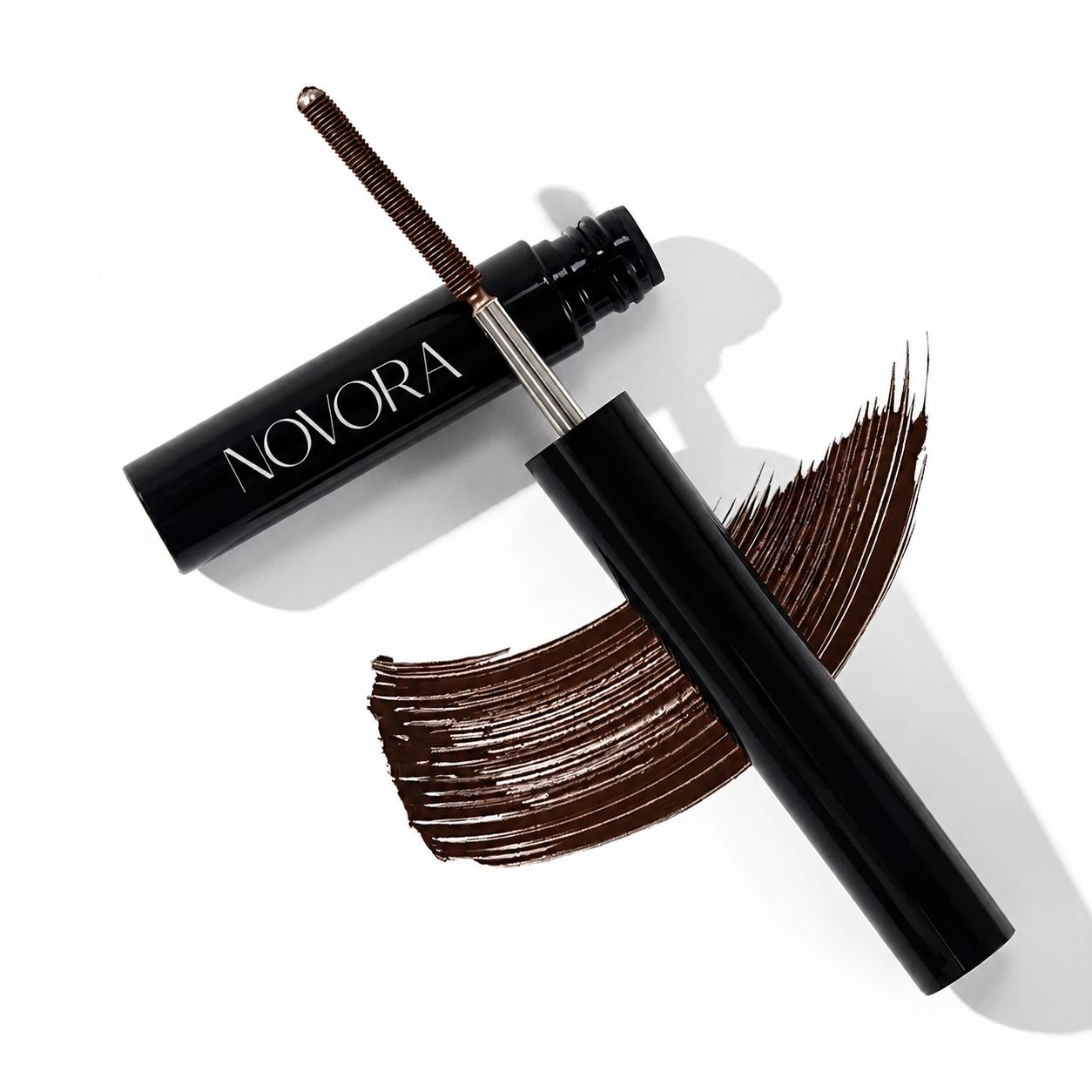 Novora Iron Wand Mascara
